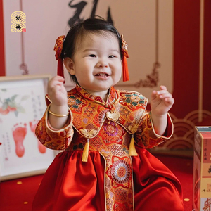周岁礼服女宝宝新中式唐装婴儿旗袍连衣裙秋季儿童生日抓周宴套装