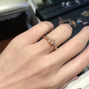tiffany/蒂芙尼戒指18k玫瑰金白金经典款双t开口镶满钻女士手环