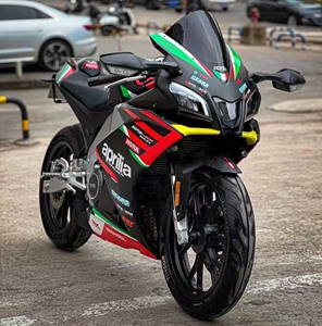 二手趴赛进口阿普利亚gpr250跑车复古重机街车gpr150公路赛摩托车