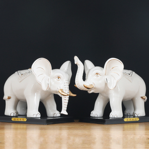 大象白色一对