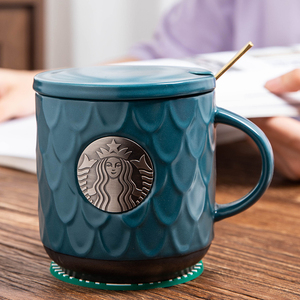 星巴克孔雀蓝经典鱼鳞铜章马克杯简约男女咖啡杯带盖勺礼盒水杯