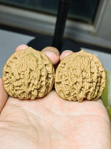 文玩核桃麦穗虎头全品无瑕疵39.5/37/40