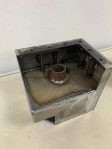 集装箱配件角件打包箱连接件活动房底座吊头快拼房固定起吊角现货