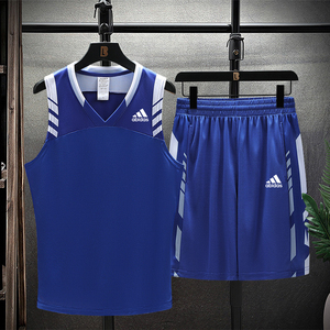 阿迪达斯运动三叶草男短袖套装健身跑步篮球足球服速干五分短裤子