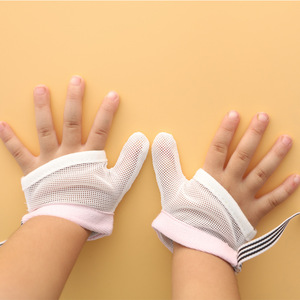 防吃手手套宝宝神器小孩防吸手指婴儿戒纠正器儿童戒手瘾棉