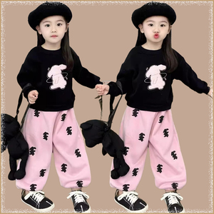 韩版2024女童春季新装兔子黑色圆领卫衣粉色长裤女宝宝上衣裤子潮