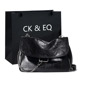 CK&EQ小女包包新款2024黑色摇滚软质单肩斜挎包菱格链条包流浪包