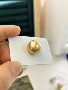 大颗粒15-16mm海水南洋金珠裸珠单珠 正圆深金。镜面强光。微瑕