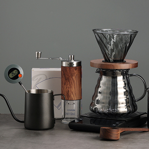 手磨咖啡机小型手摇磨豆机套装手冲咖啡壶手动咖啡豆研磨器家用具