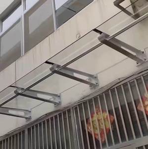 不锈钢钢化玻璃雨棚支架安全抗震防暴降噪抗紫外线玻璃雨棚支架