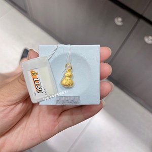 黄金福袋吊坠周大福新款