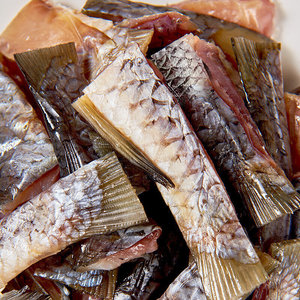 阳干鱼尾新鲜湖北洪湖特产风干阳干鱼块干货腊鱼尾