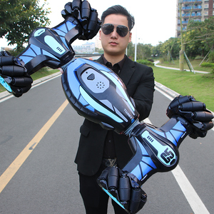 手势感应扭变车超大号变形遥控汽车高速四驱越野赛车男孩儿童玩具