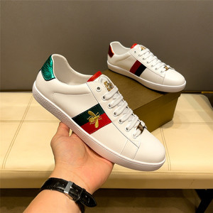 cl小蜜蜂男士小白鞋2021秋季百搭真皮鞋潮流简约板鞋韩版运动休闲