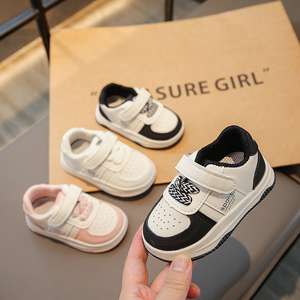 婴儿鞋子秋季新款女宝宝软底学步鞋幼儿0一3岁男宝皮面运动鞋单鞋