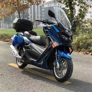 新款雅马哈猛士150cc摩托车男士燃油代步长途旅行巡航舰大踏板车