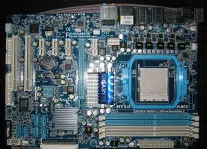 豪华大板技嘉770 DDR3/AM3主板GA-MA770T-US3通吃AM3 CPU开核主板