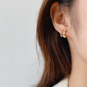 "就像打了两个耳洞一样"双耳圈连体蚊香盘耳夹无耳洞女个性