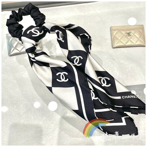 chanel香奈儿丝巾 23c新款黑白格子拼色双c方巾丝巾发圈