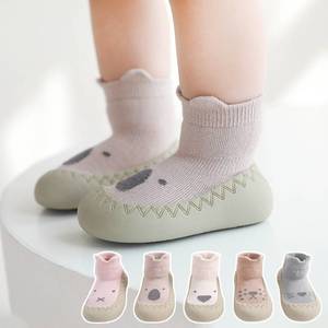 婴儿春季外出鞋袜6一12月春夏地板袜宝宝防滑隔凉防水一岁夏天男8