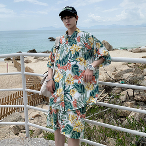 夏季沙滩套装男士冰丝海南岛服三亚旅游男装海边度假穿搭情侣夏装