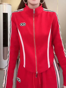 运动风红色气质显白休闲上衣女2023春秋新款时尚通勤显瘦个性外衣