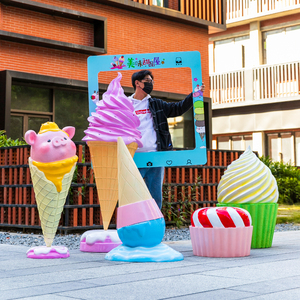 商场橱窗店门口仿真甜品冰激淋模型冰淇淋奶茶玻璃钢雪糕雕塑摆件