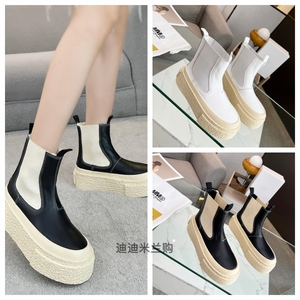 Mm6 Maison Margiela/马吉拉 女士时装靴圆头皮革厚底切尔马丁靴