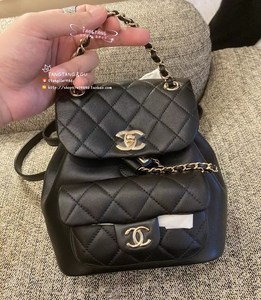 代购23c 香奈儿chanel 黑色羊皮淡金色双c扣 duma 双肩包书包小号