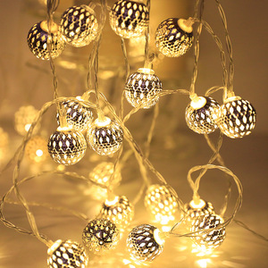 新品LED灯串镂空摩洛哥球圣诞节彩灯铁艺圆球浪漫房间装饰