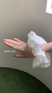 TOX ACC 小众设计个性镂空线条花朵银色戒指时尚简约饰品素圈戒指