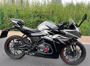 cf250 _ 二手春风250sr跑车450sr双缸水冷摩托车nk250街车公路赛趴赛