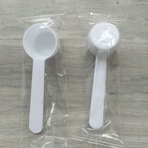 新疆包邮塑料量勺1g2.5g5g10g15g克奶粉勺子药勺定量勺果粉勺粉勺