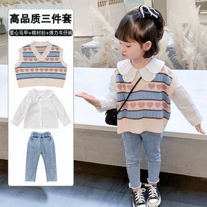 巴拉巴拉针织条纹马甲女童套装秋季新款韩国风宝宝娃娃领衬衫中小