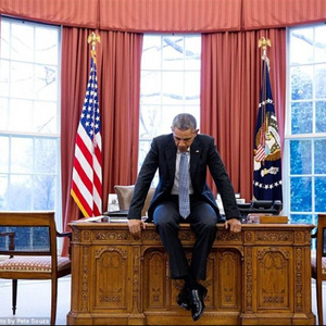 总统大班台总裁白宫办公桌总裁桌书桌坚毅美式欧式实木雕花O办公