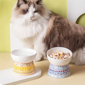 猫碗斜口陶瓷高脚护颈猫食盆不易打翻大口径放黑下巴成猫幼猫饭碗