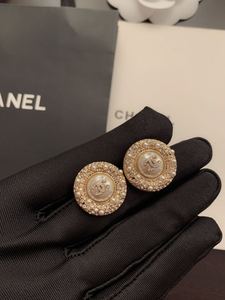 法国直邮Chanel香奈儿耳钉2024新款小香复古圆形珍珠镶钻耳环