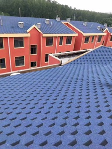沥青瓦片屋顶玻纤油毡瓦防水屋面多彩别墅木屋排屋仿古隔热长方形