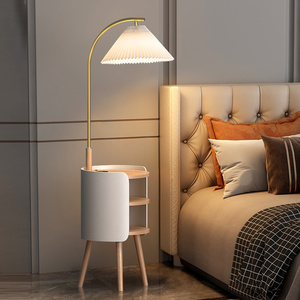 德国高端卧室床头柜台灯一体置物落地灯高级感客厅沙发茶几多功能