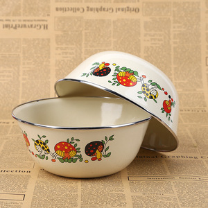 搪瓷搅拌碗大号带盖老式实用泡面碗中式圆形家用搪瓷洗菜盆调陷碗