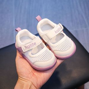 巴拉巴柆韩系宝宝网鞋韩版运动软底透气新款春夏季1一3岁半女婴儿