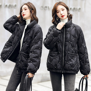 短羽绒服女钻