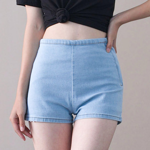 外穿短裤女雷丝