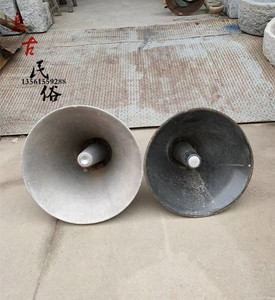 怀旧老式大喇叭80年代农村学校宣传教育工具民俗展示收藏老物件