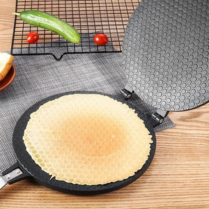 老式火烤手工蛋卷机家用手工烙饼模具火烧花式饼夹子铸铁老式模具