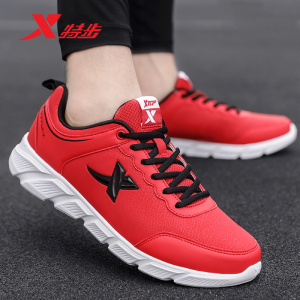 特步鞋子红色