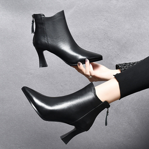 高跟短靴女皮鞋