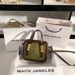 香港mack jankles真皮秋冬高级感蛇纹丝绒小方包包女包迷你零钱包