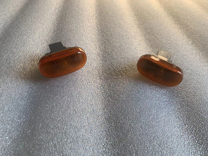 昌河北斗星7140叶子板灯边灯侧边灯翼子板灯转向灯示宽灯小灯黄色