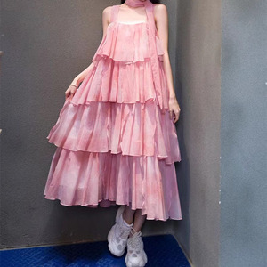 吊带网纱多层蛋糕裙